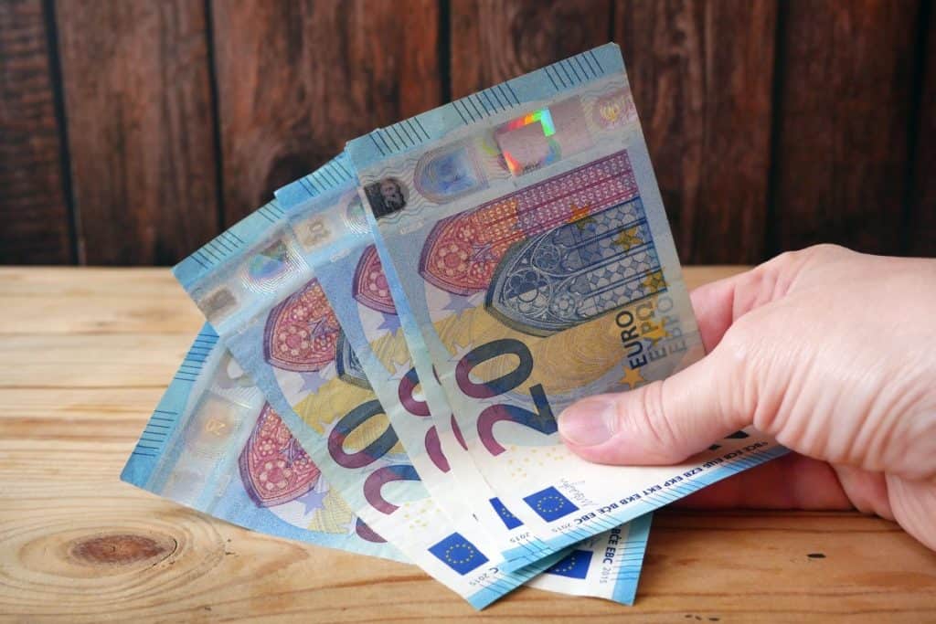 Pametna štednja uz minimalne prihode Pametna štednja uz minimalne prihode